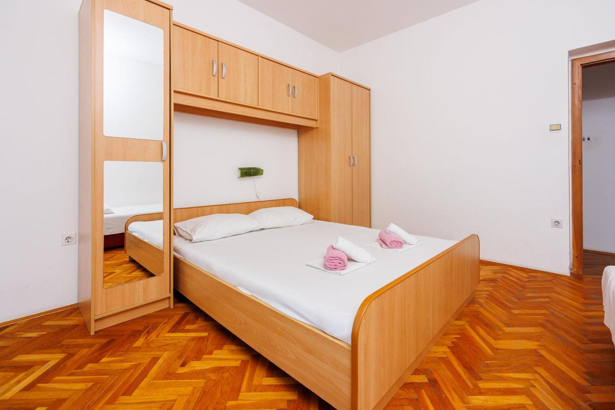 Apartment Darija Crikvenica Buitenkant foto