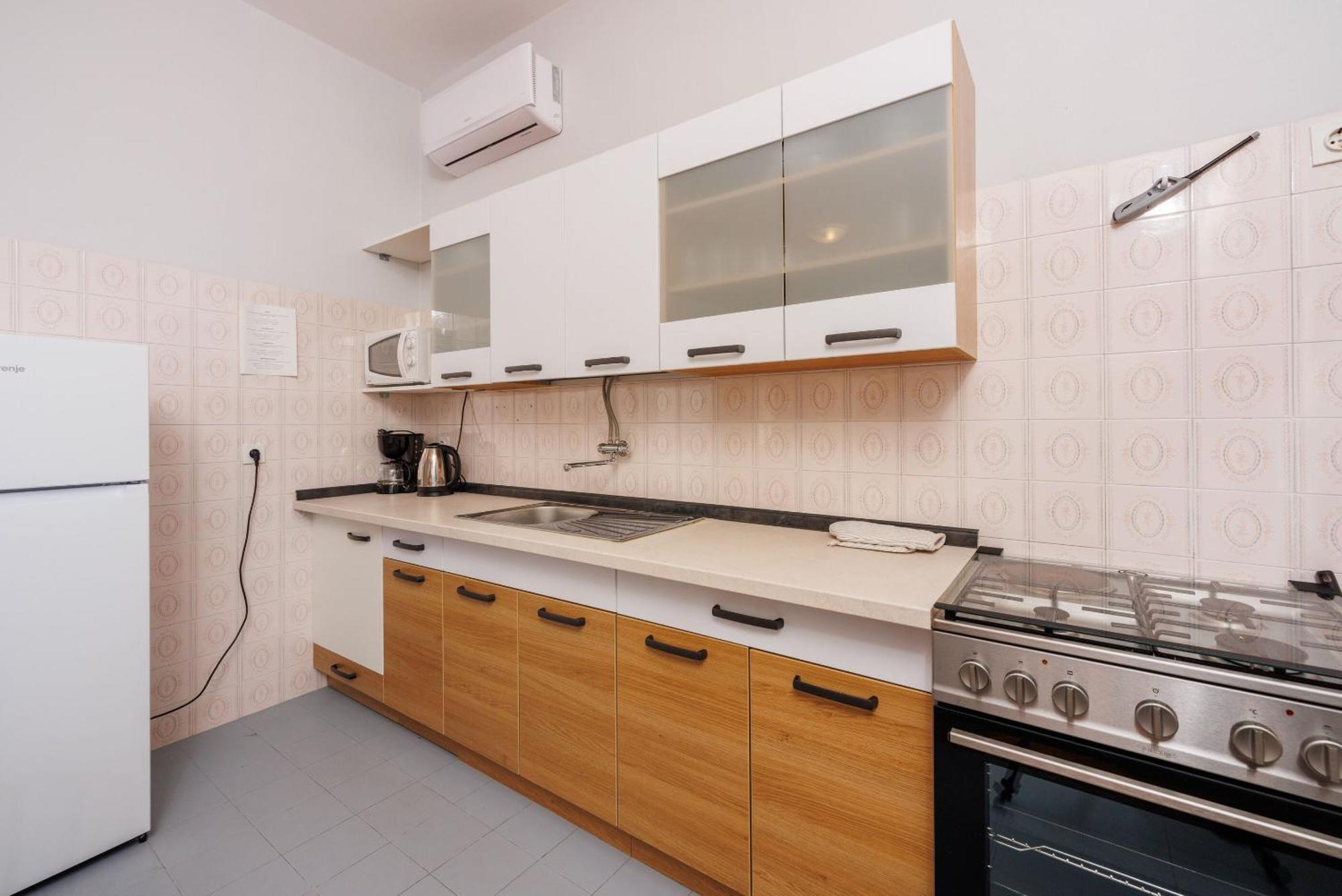 Apartment Darija Crikvenica Buitenkant foto