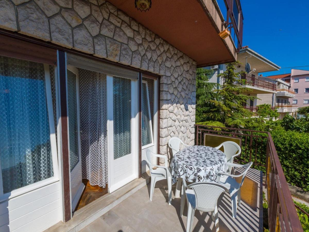 Apartment Darija Crikvenica Buitenkant foto